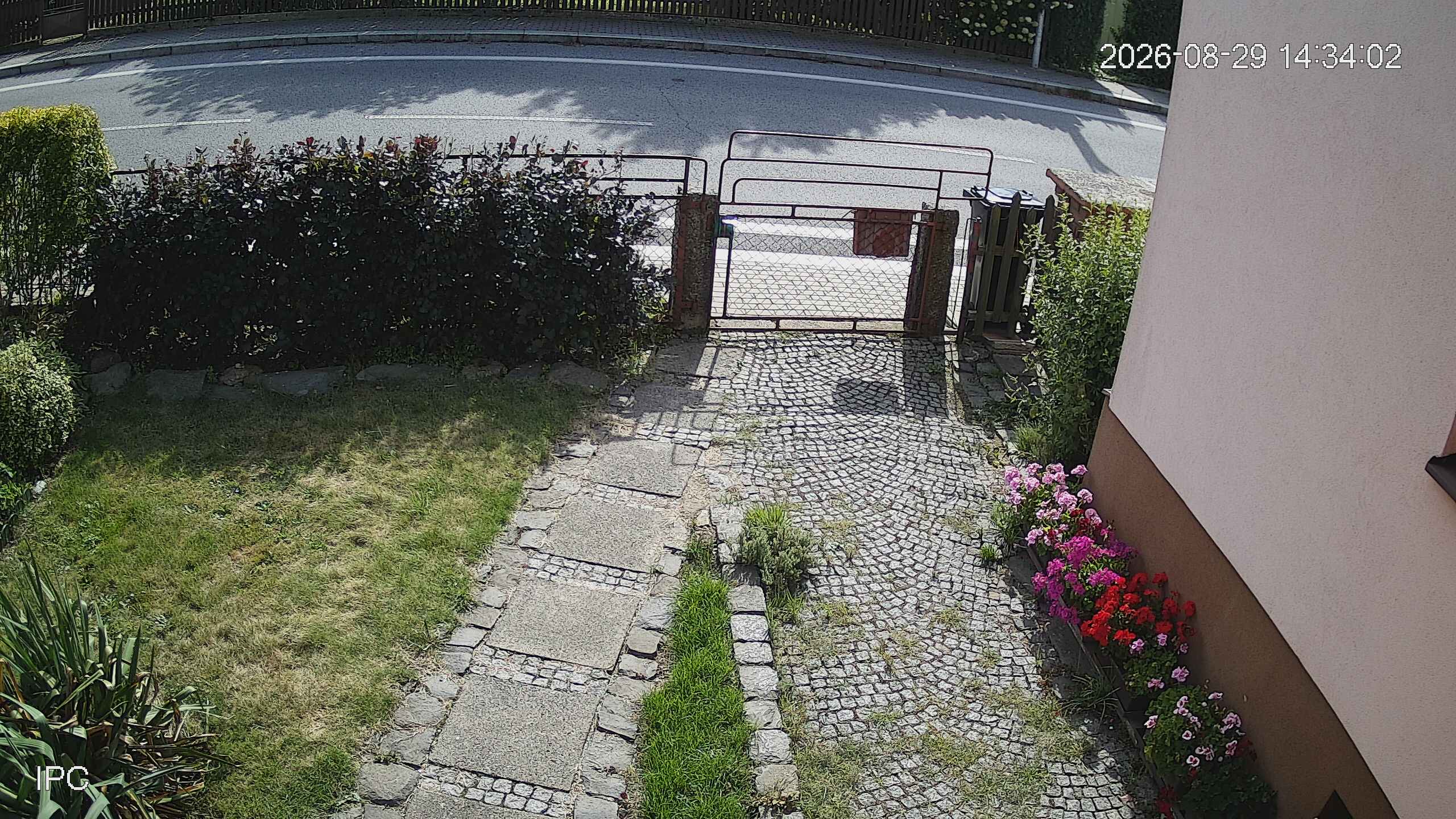 Capture